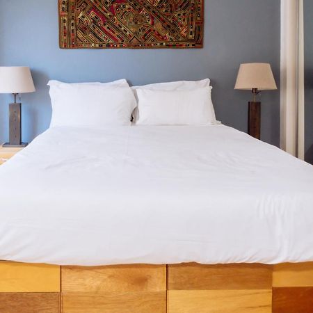 Stylish 3 Bedroom Apartment Near Hollyrood Park إدنبرة المظهر الخارجي الصورة