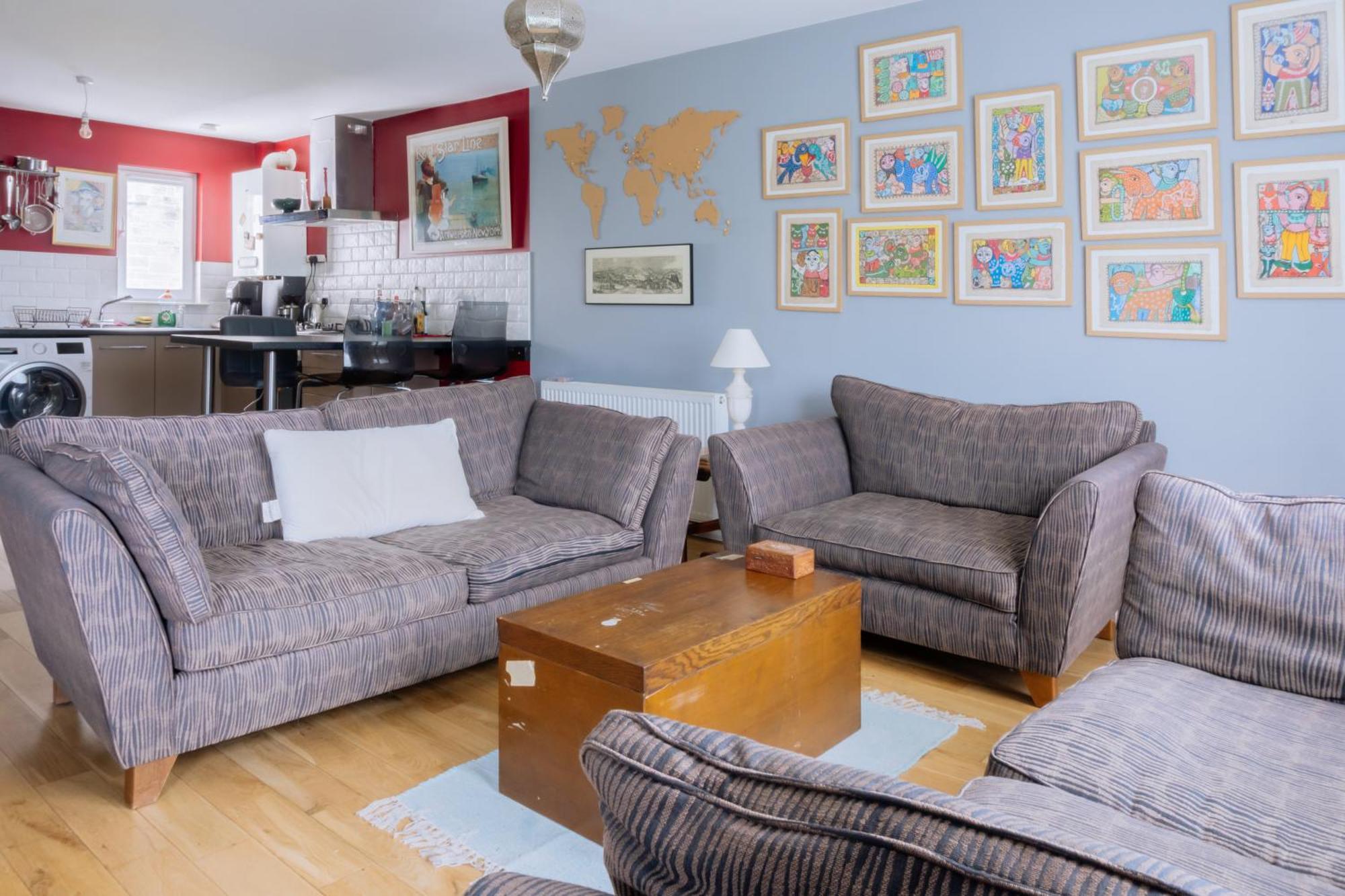 Stylish 3 Bedroom Apartment Near Hollyrood Park إدنبرة المظهر الخارجي الصورة